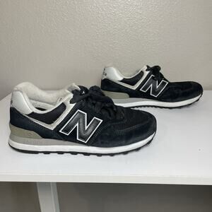 New Balance 574 Classic Black Gray Size 8 Women / 6.5 Men WL574EVB Sneakers
